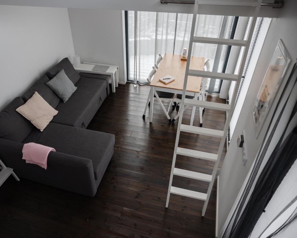 Tinylodge Am Ellertshaeuser See Stadtlauringen Εξωτερικό φωτογραφία